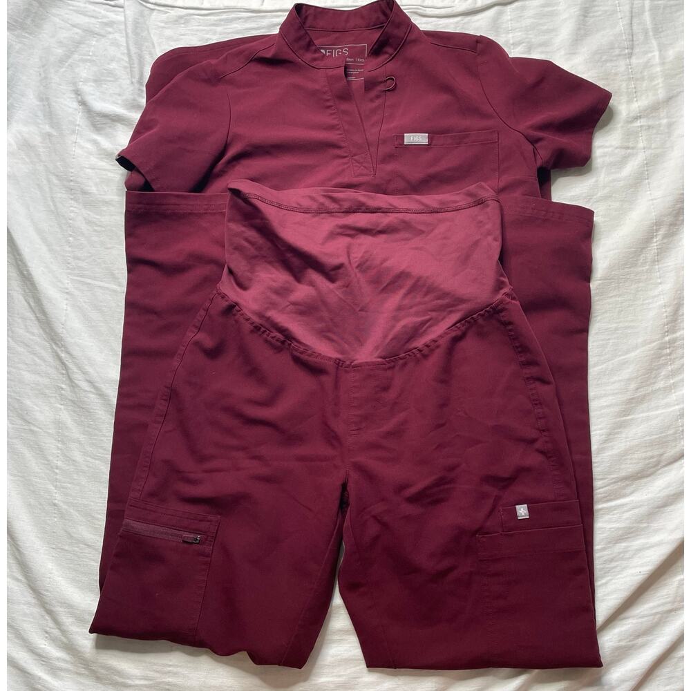 Figs Burgundy Short Sleeve Top